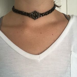 Choker necklace